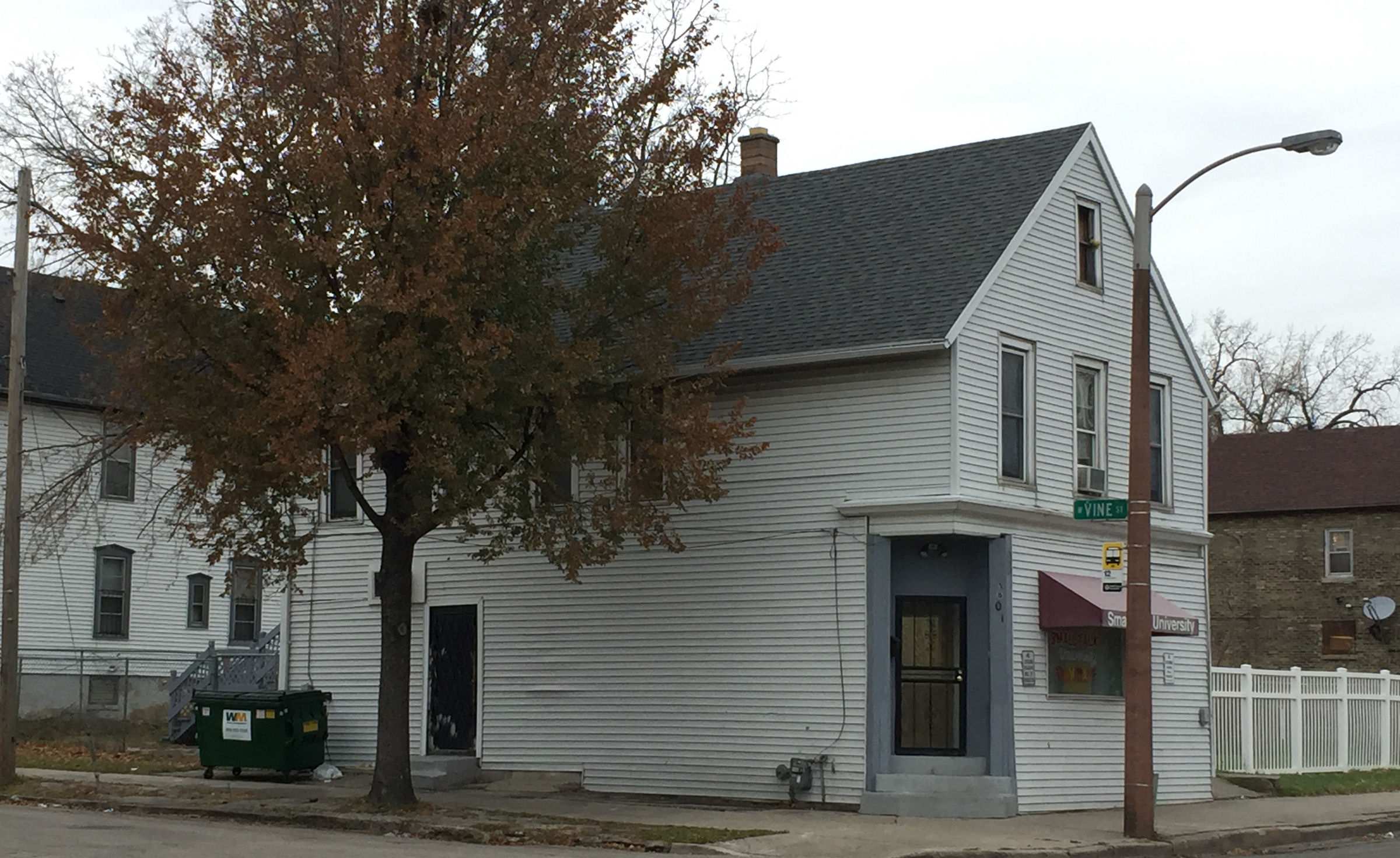 The building that housed the Forum, around 2015.