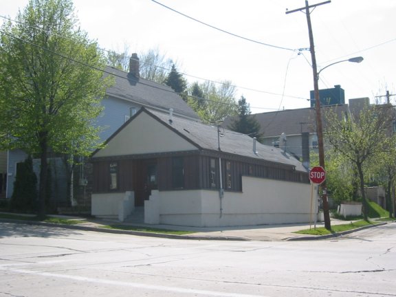 The building, circa 2004.