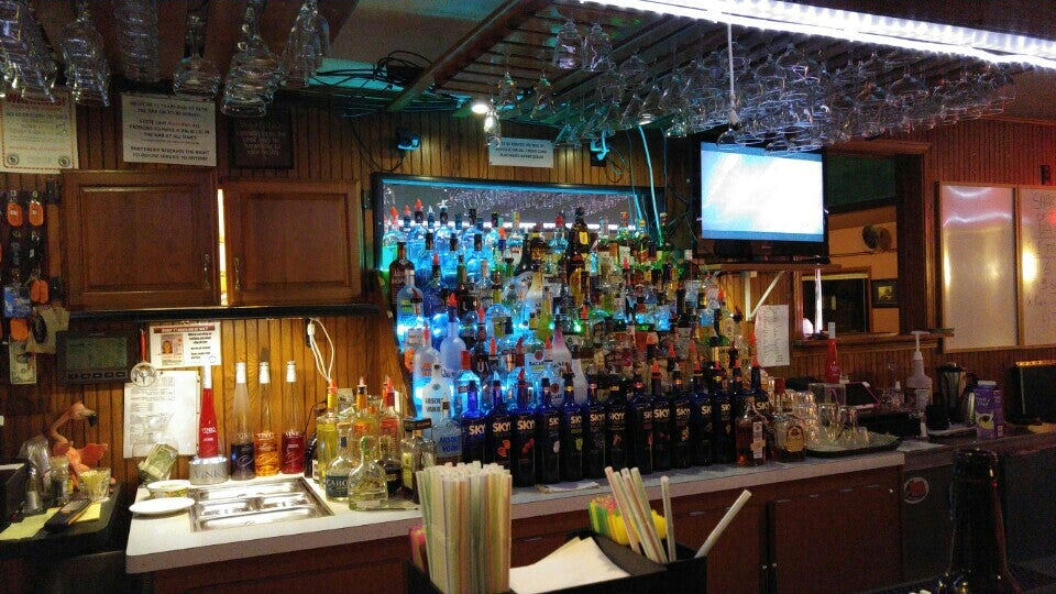 Bartender at Captain Dix bar /