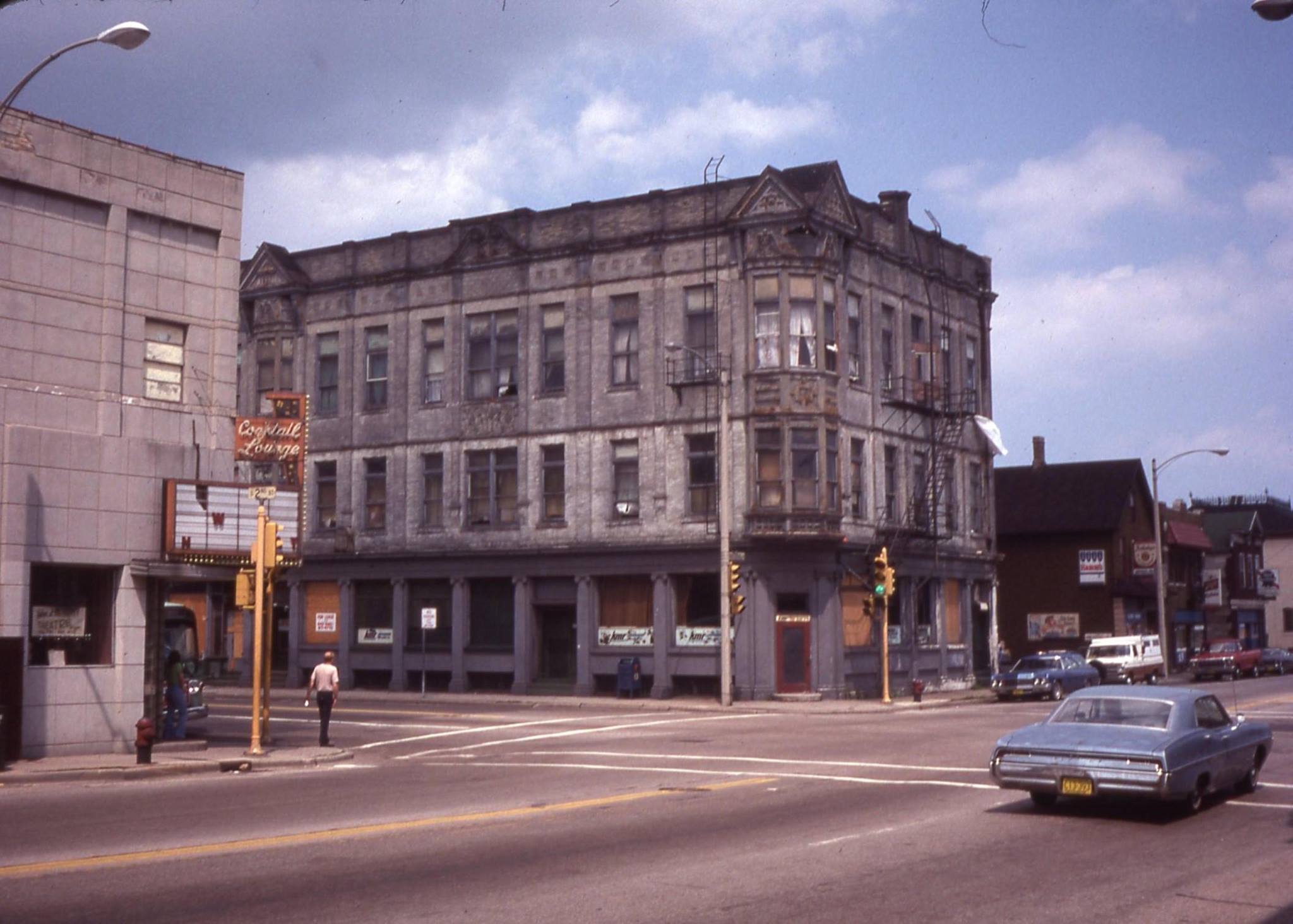 The building, approx. 1979 / (courtesy Michail Takach) /